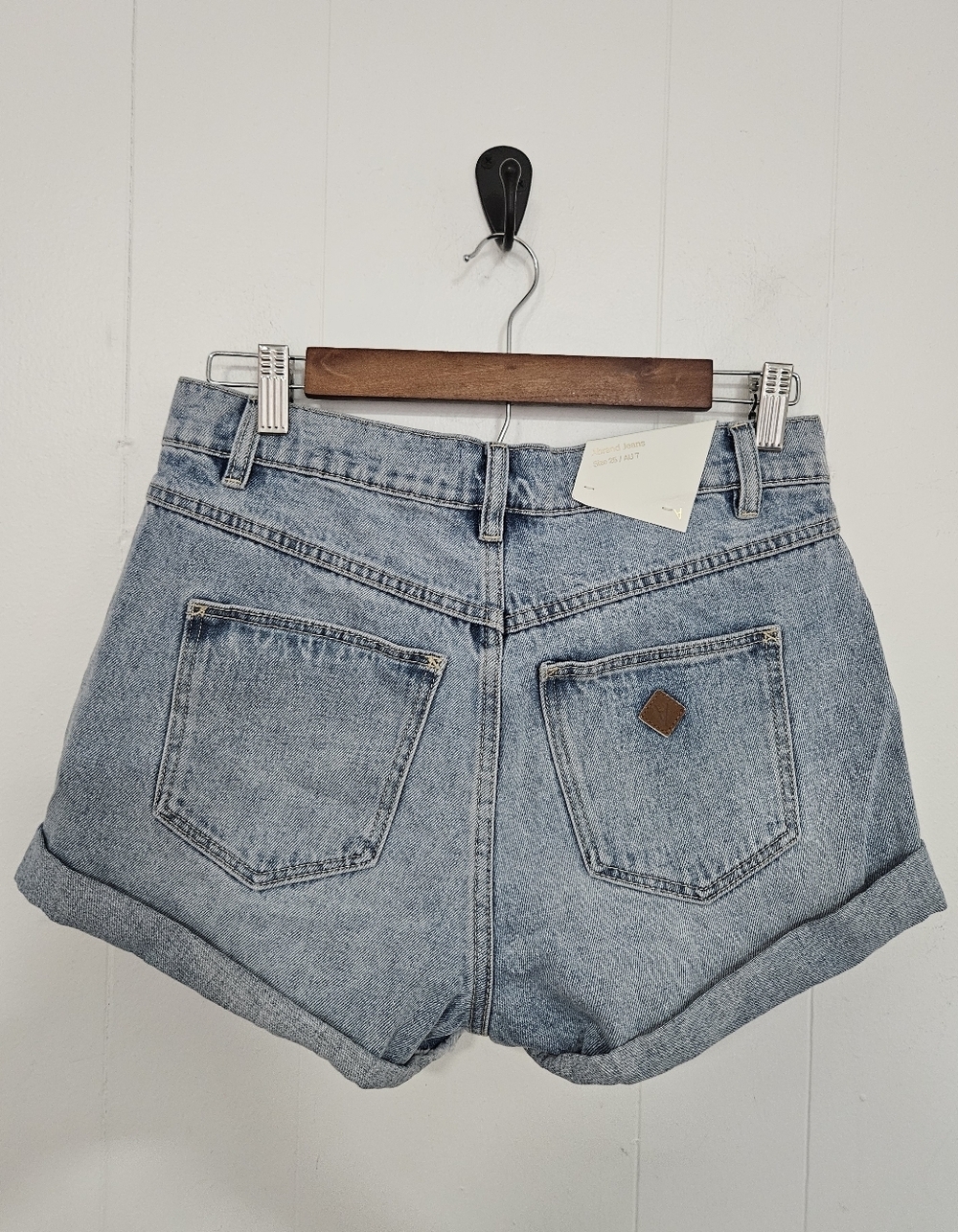 NWT Abrand Slouch Short - Miley - Picture 4 of 9